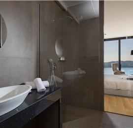 Luxury 5-Bedroom Sea-View Villa with Heated Infinity Pool in Orasac near Dubrovnik – Sleeps 10